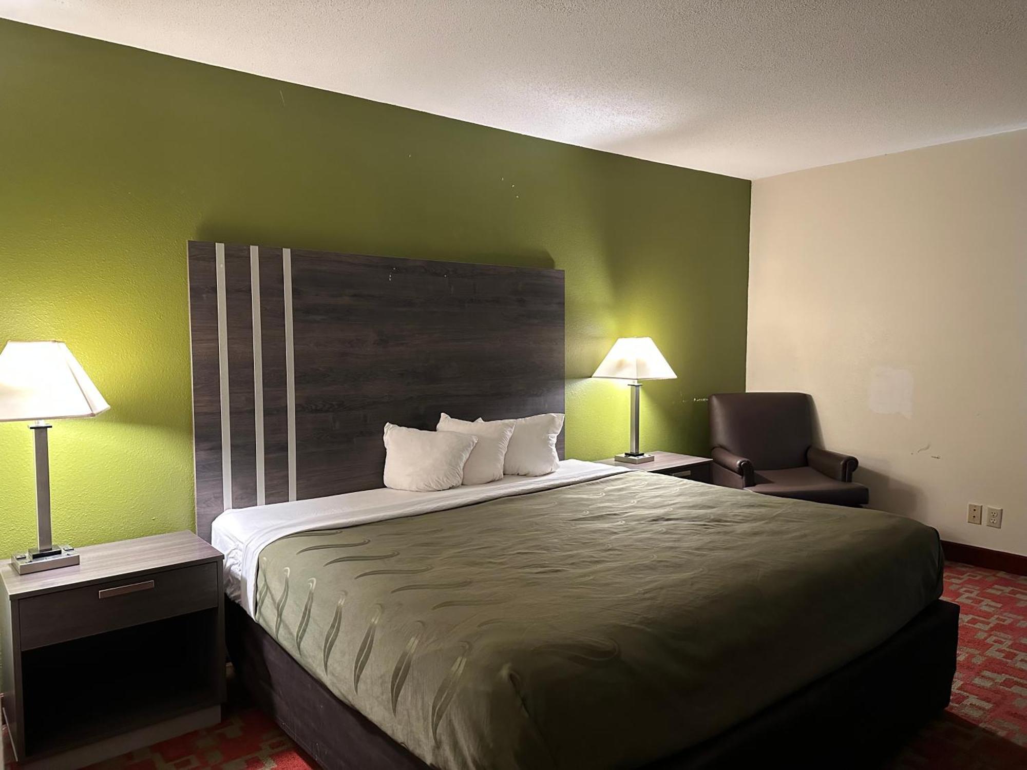 Hotel Inn Milwaukee Exterior photo