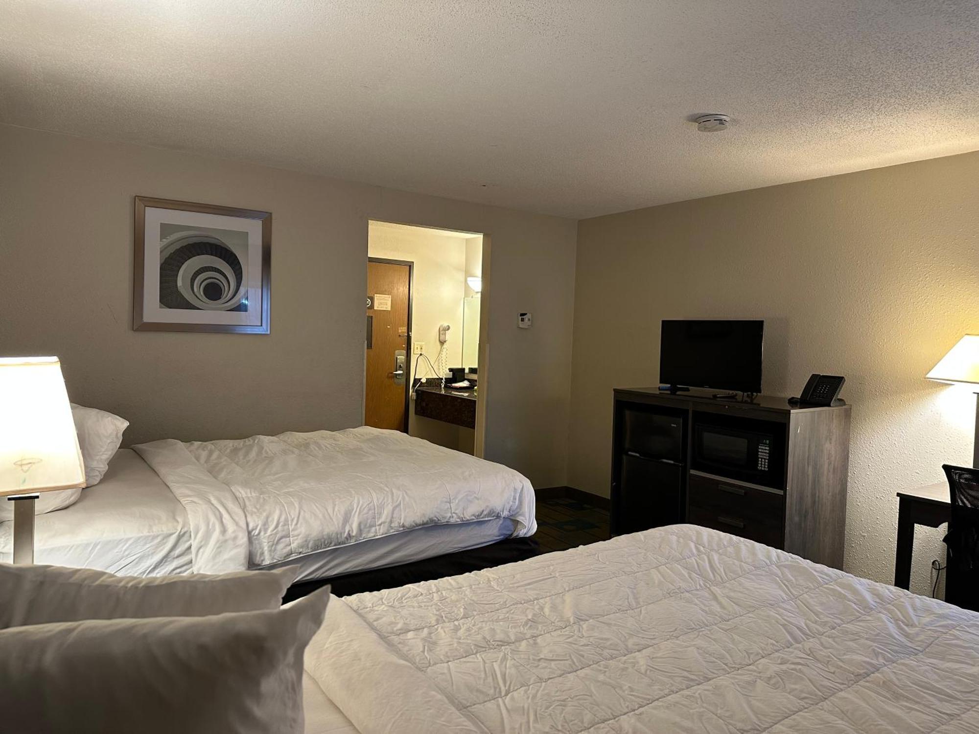 Hotel Inn Milwaukee Exterior photo