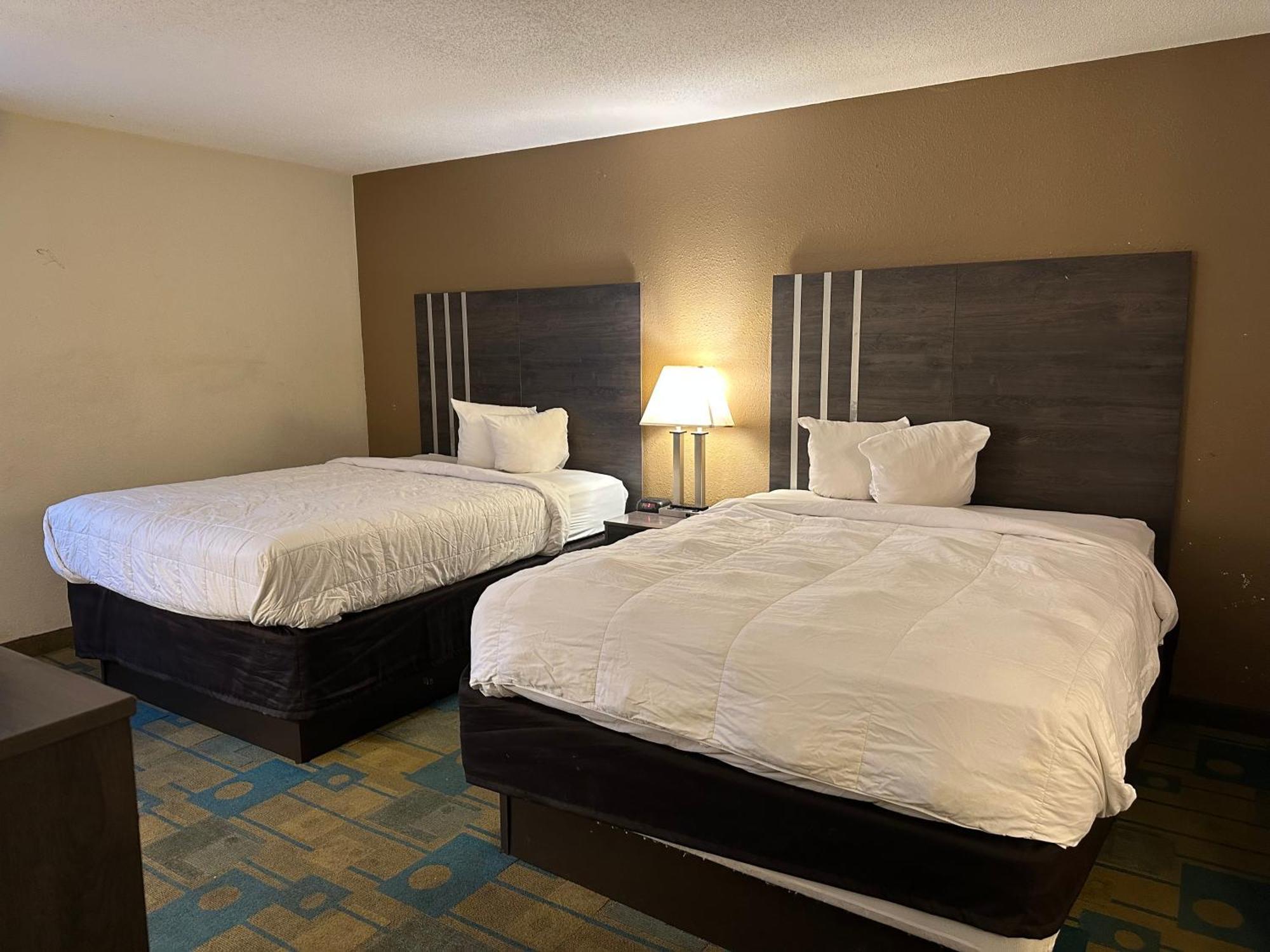 Hotel Inn Milwaukee Exterior photo